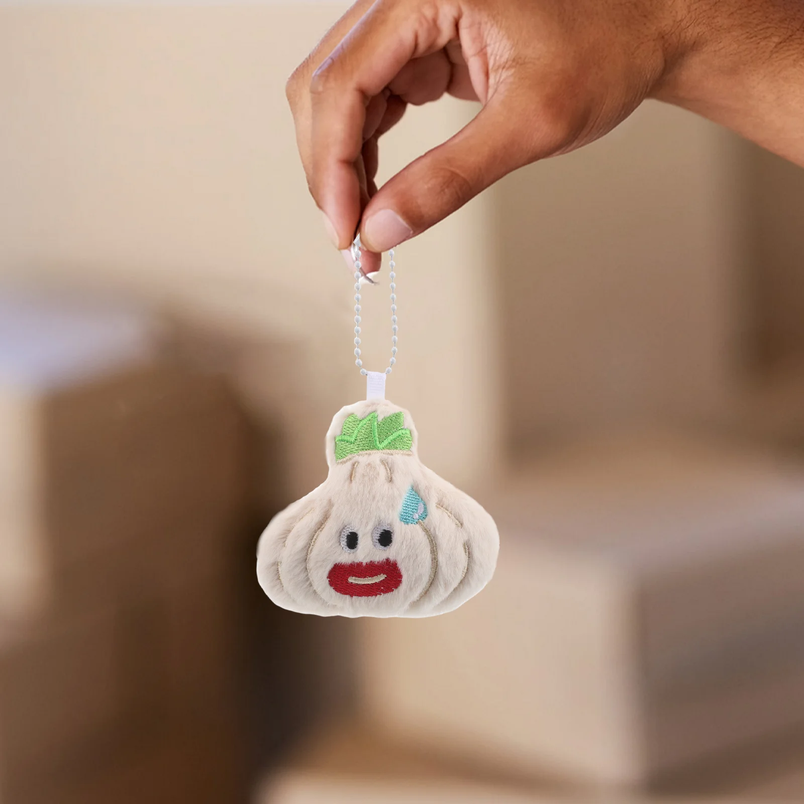 Adorable Cartoon Plush Keychain Creative Key Decoration Adorable Garlic Keyring Backpack Pendant Plush Garlic Pendant For Bag