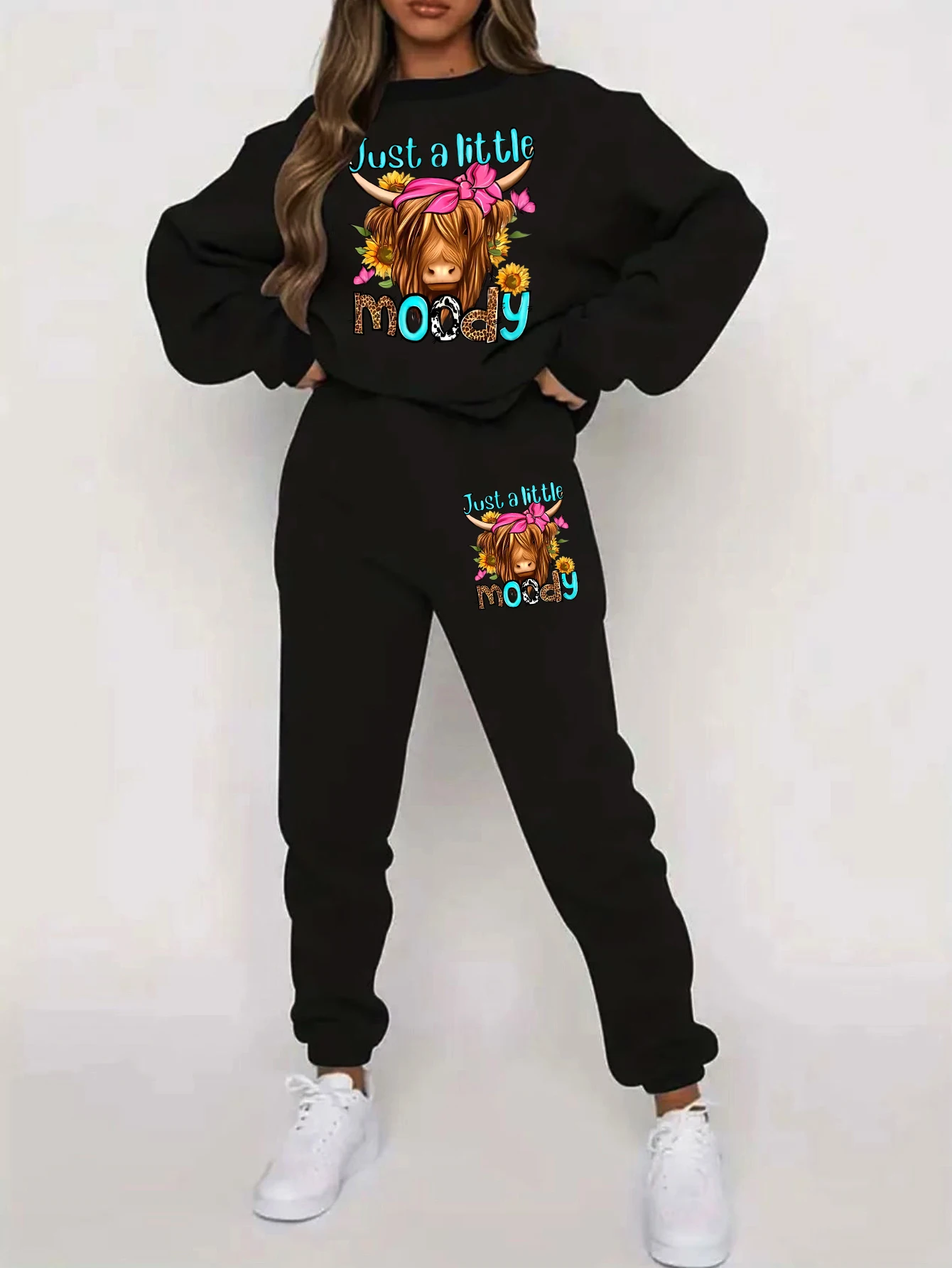 Fashion sweatpants and crewneck 2-piece women's lucky cow print suit, happy women's clothing sweatshirt casual solid long sleeve