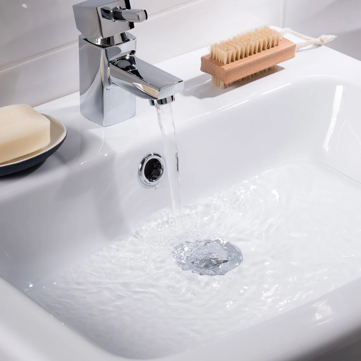 

1Pcs Metal Bathroom Sink Plug Stopper Stainless Steel Filter Basket Sink Drain Hair Catcher for Washroom Restroom Kitchen