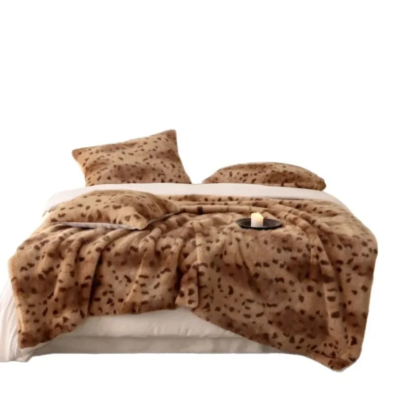 Light luxury high-end new fox fur environmentally friendly fur sofa blanket thickened in winter