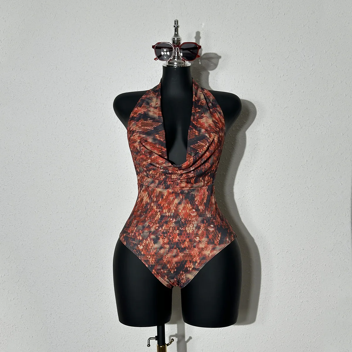 

sexy snakeskin print halter swimsuits one piece backless beads bikinis swimwear bodysuits women biquini bathing suits tankini