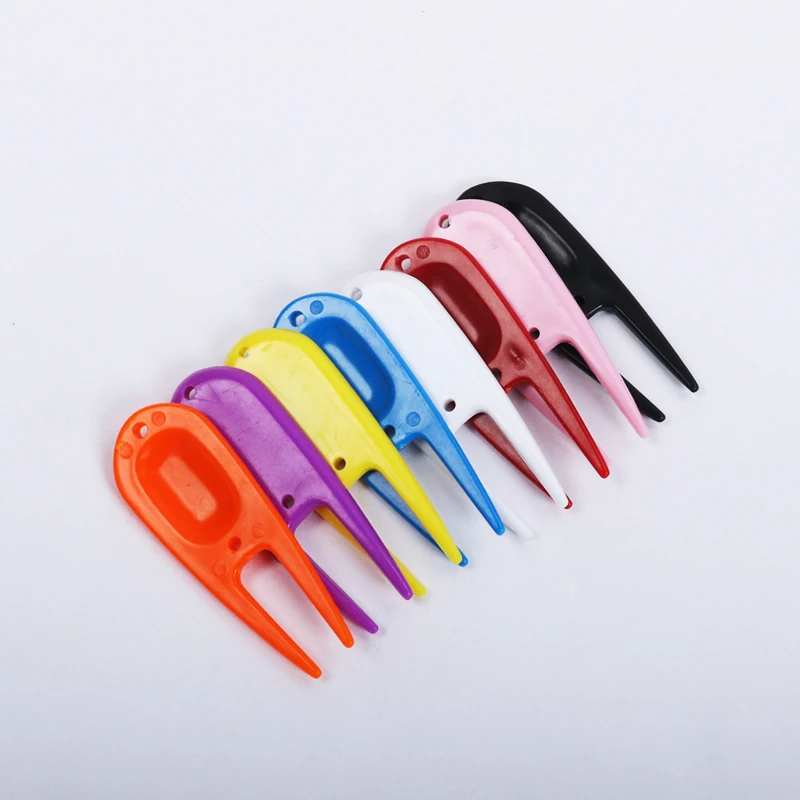 100pcs Golf Fork Plastic Golf Ball Divot Tool Golf Pitch Fork Putting Green Repair Kit Golfer Training Accessories For Golfers