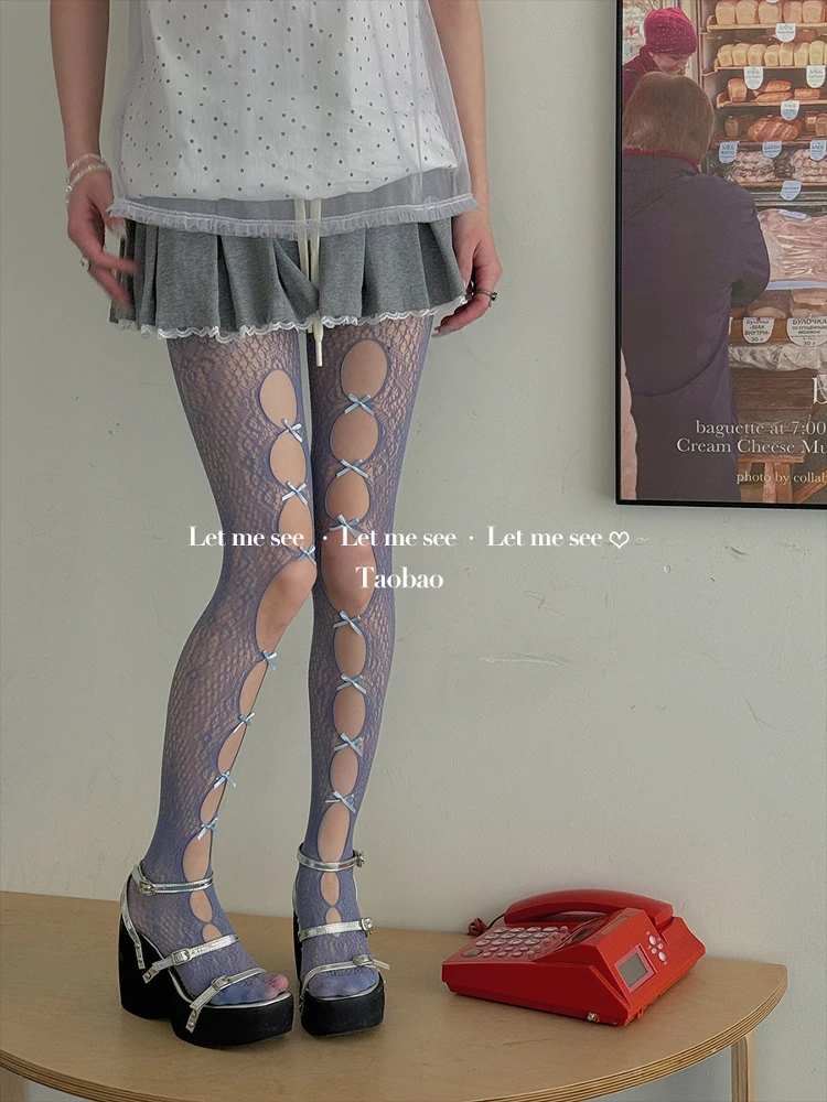 2025 Autumn New Millennium Hot Girl Y2K Sweet Cool Pantyhose Lace Fishnet Socks Hollow Bowknot Ripped Base Tights Women's Socks
