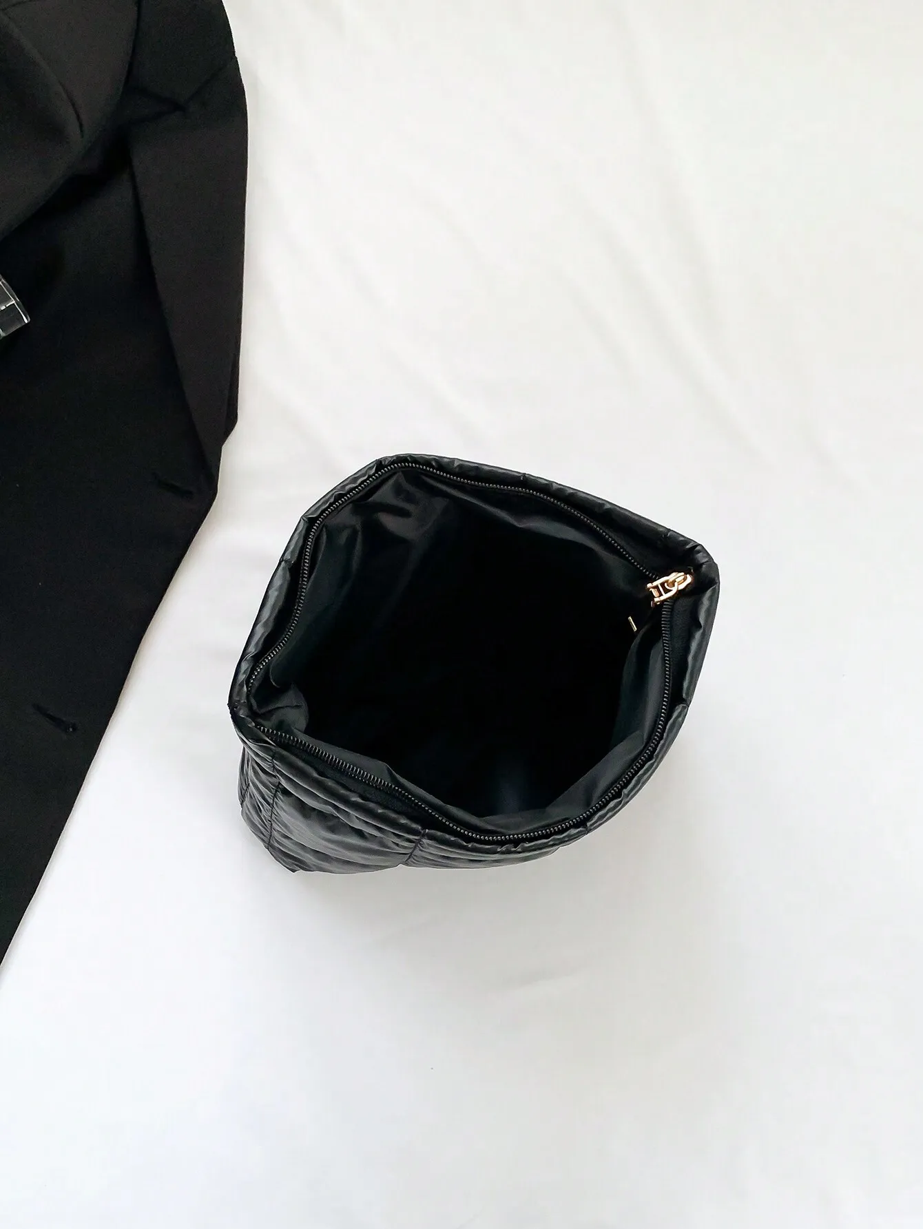 Large Capacity Travel Makeup Bag Fashion Portable Multifunctional Cosmetic Bag Waterproof Toiletry Storage Organizer Bag