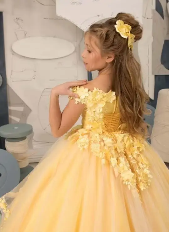 Elegant Chiffon Flower Girl Dress Off The Shoulder, First Communion Dress, with Gorgeous Lace Decals, Birthday Party Dance Dress