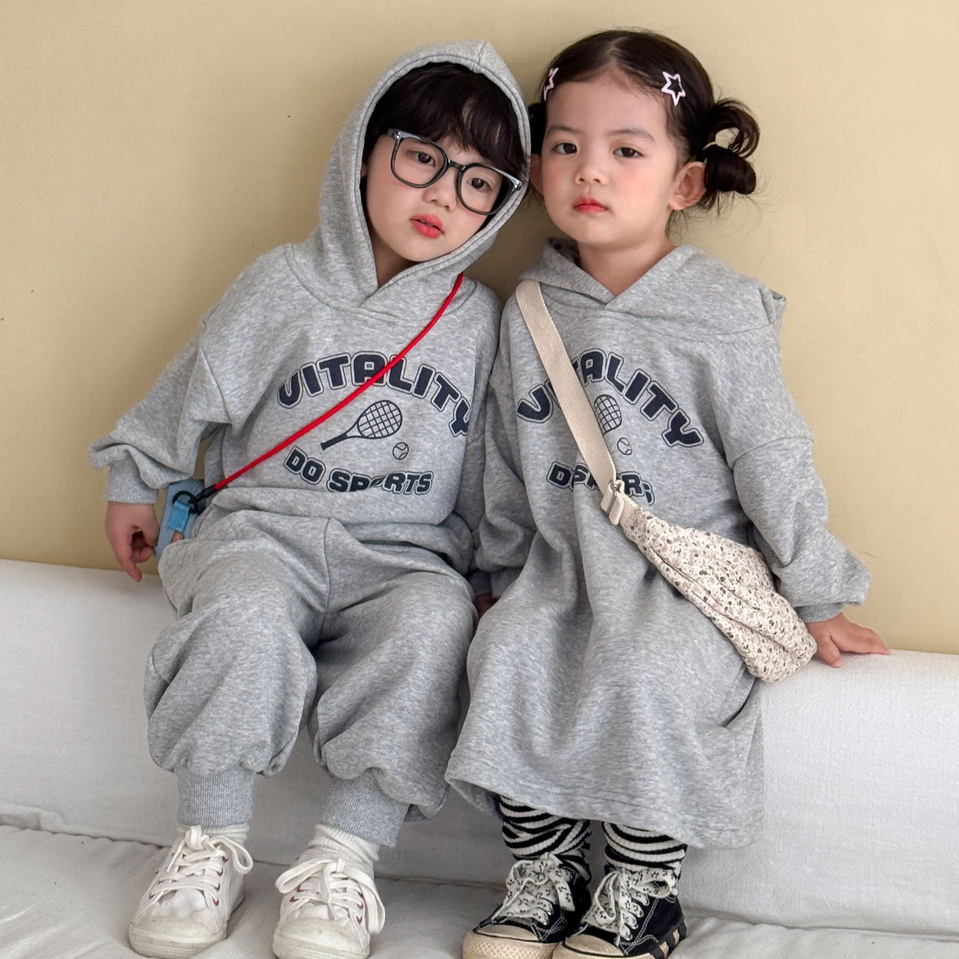 2026 Autumn New Children Sports Clothes Set Boys Letter Print Sweatshirt 2pcs Suit Girls Hooded Casual Dress Brother Sister Set