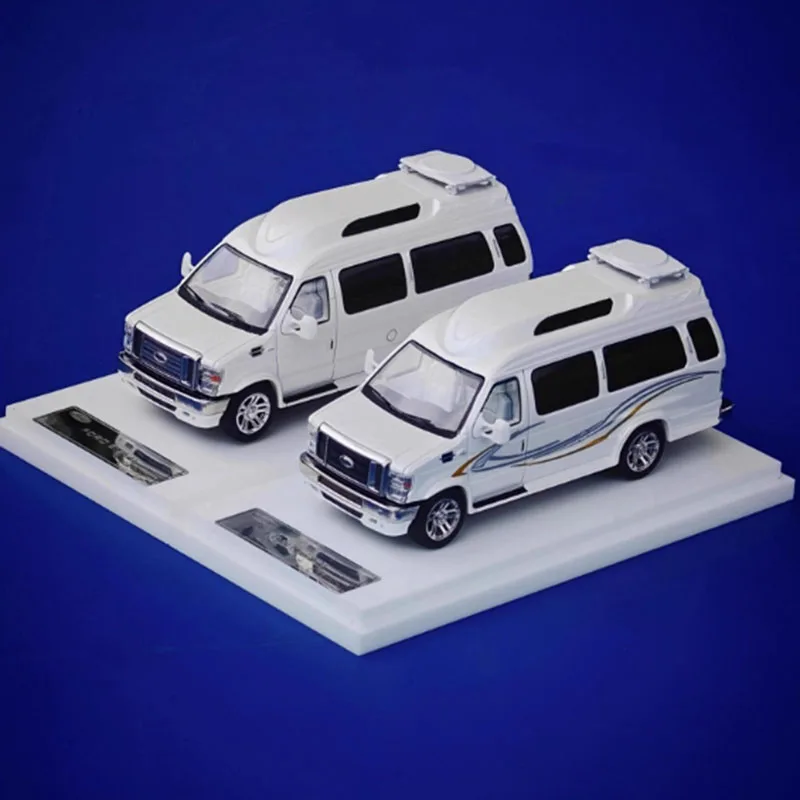 MK Miniaturen Diecast Legering 1/64 Ford E350 RV Legering Model Auto Simulatie Klassieke Collectie Statische Display Cadeau Decoratie
