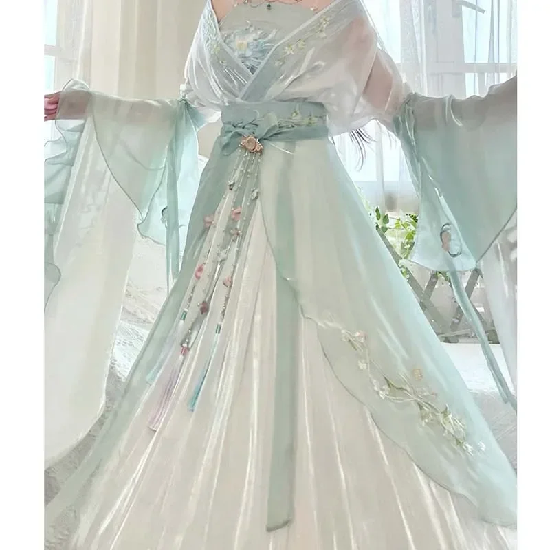 Costume da ballo fatato ricamato verde originale migliorato Costume di carnevale cosplay Abito tradizionale cinese Hanfu autunnale da donna