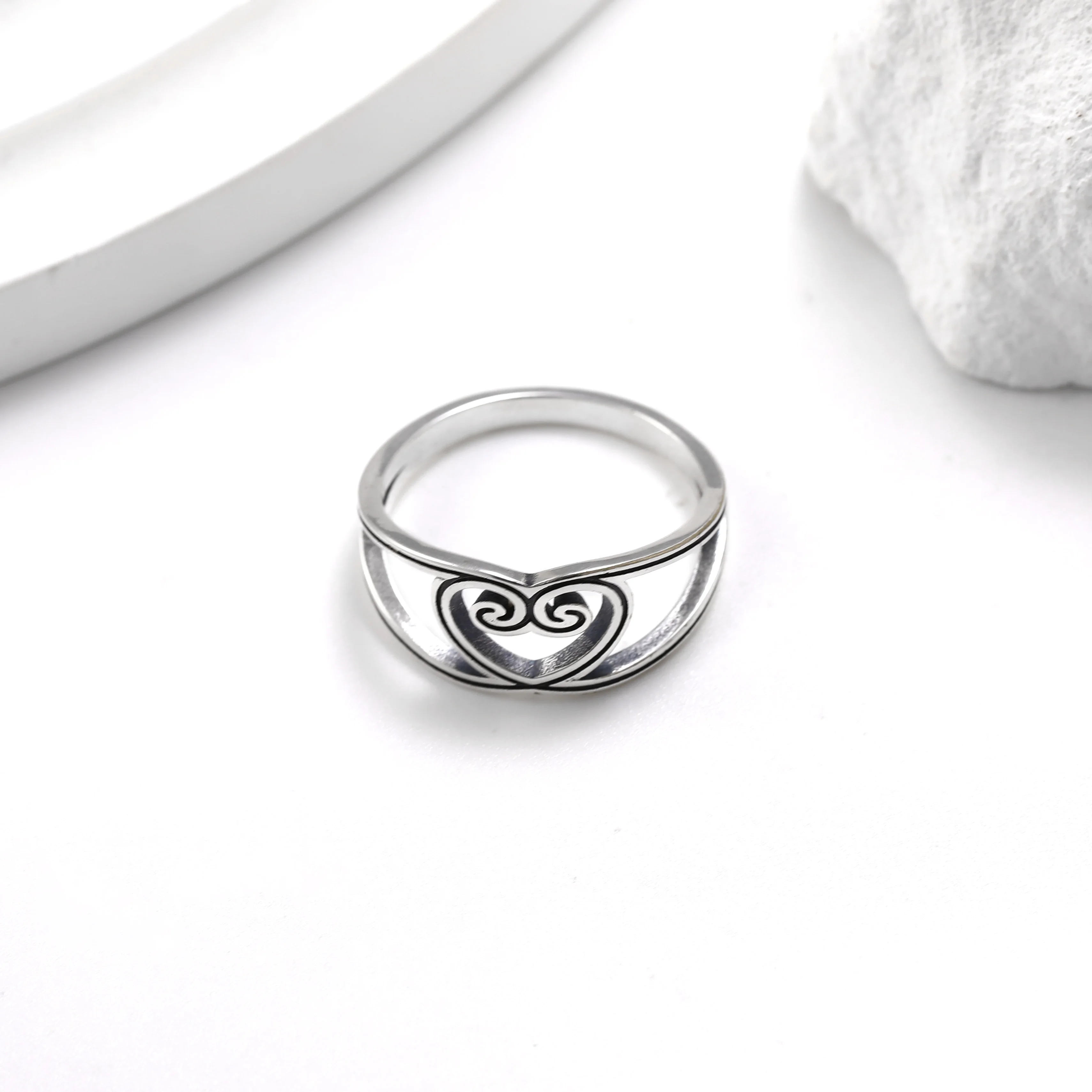 

R070 genuine 925 sterling silver classic fashion exquisite ring