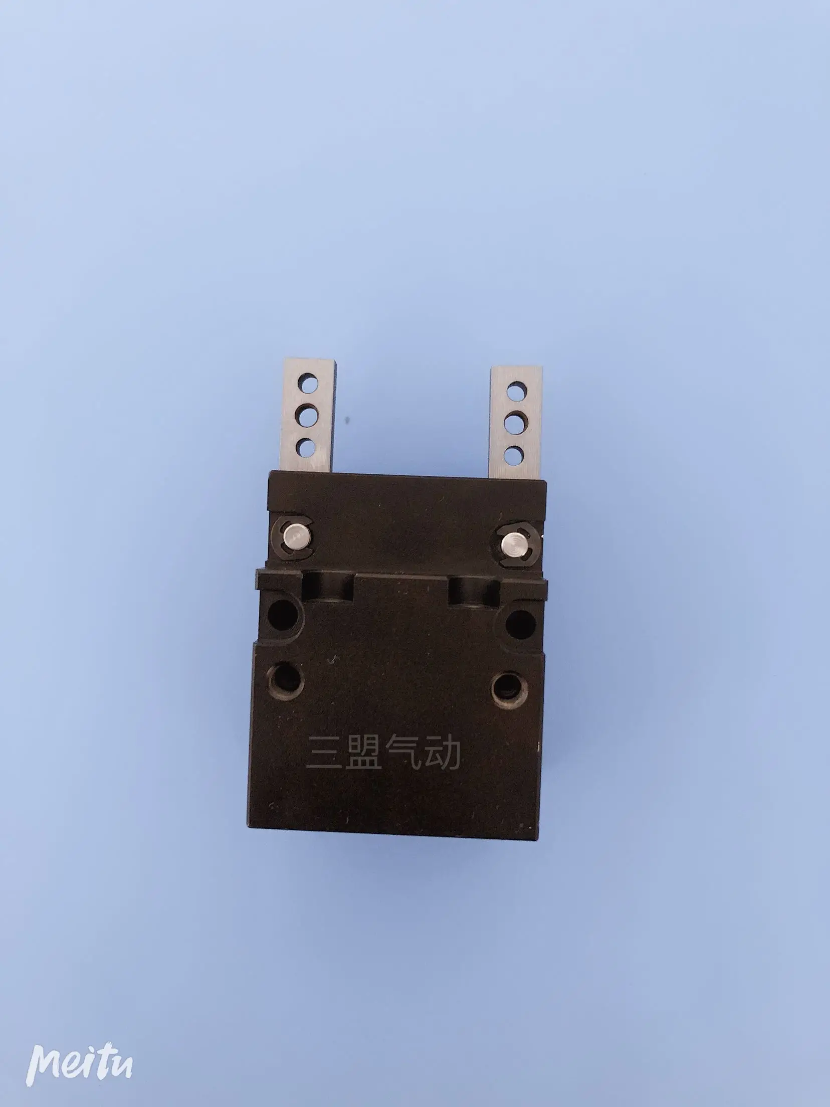 Non-Standard Finger Cylinder Single-Action Cylinder