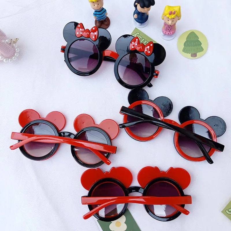 Children\'s Minnie Sunglasses Kids Mickey Flip Shape Glasses Boys And Girls Sunglasses Sunglasses Cute Glasses Frames