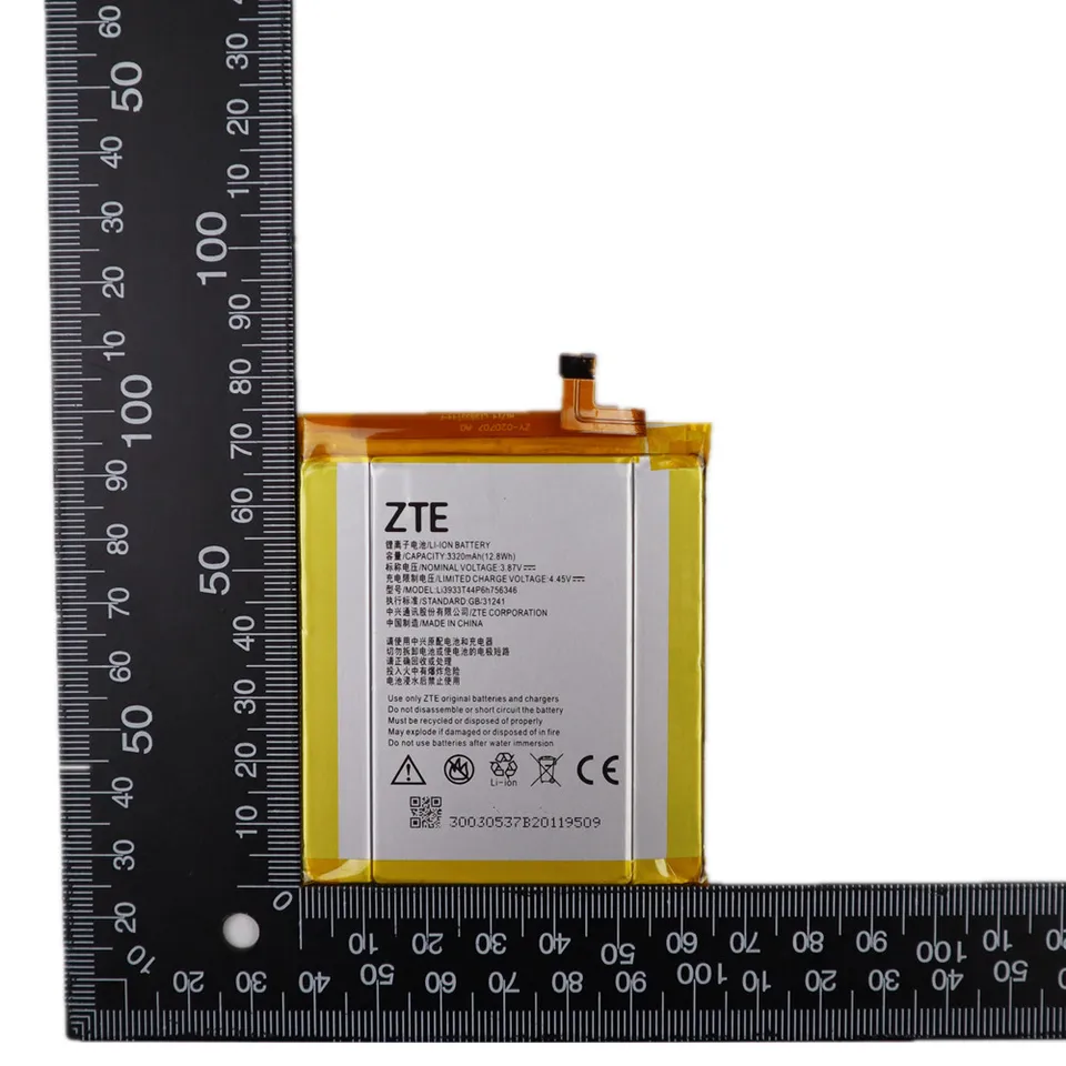3320mAh Li3933T44P6h756346 Original Battery For ZTE Axon 7 / Axon