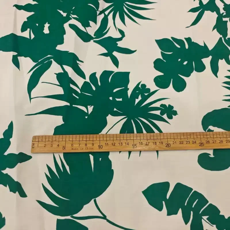 

Поплиновая хлопковая ткань с принтом зеленых листьев для женского весенне-летнего платья, блузка, модный показ, материал для шитья своими руками