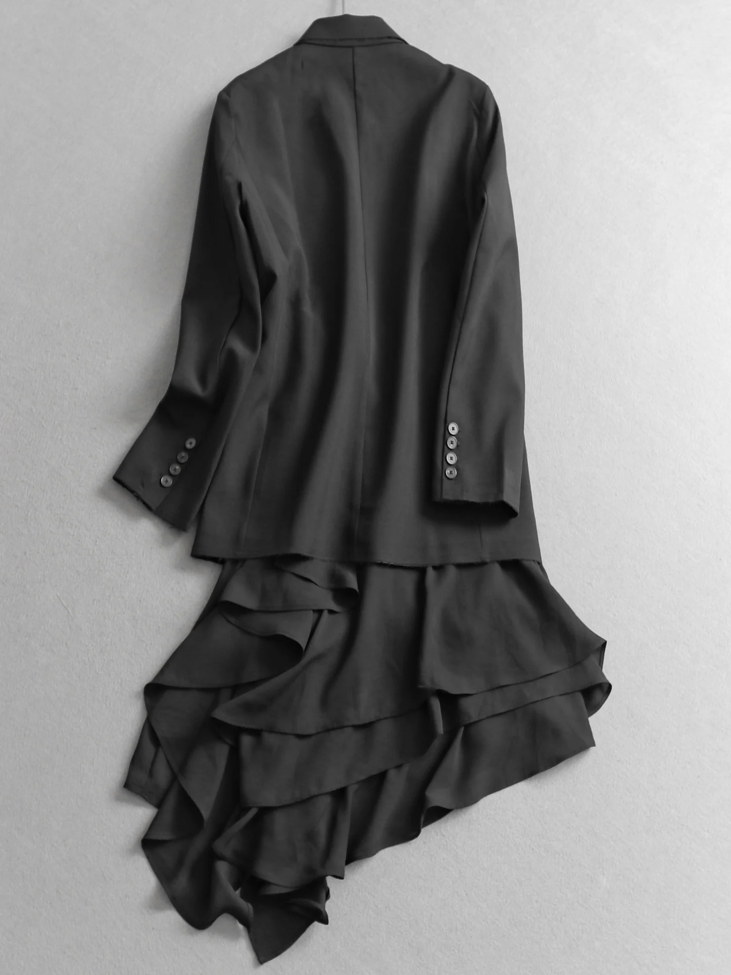 Loose Mid-Length Suit Dress with Side Slits And Frayed Edges Can Be Paired with a Full Set of Strap Dresses Two-Piece Set W285