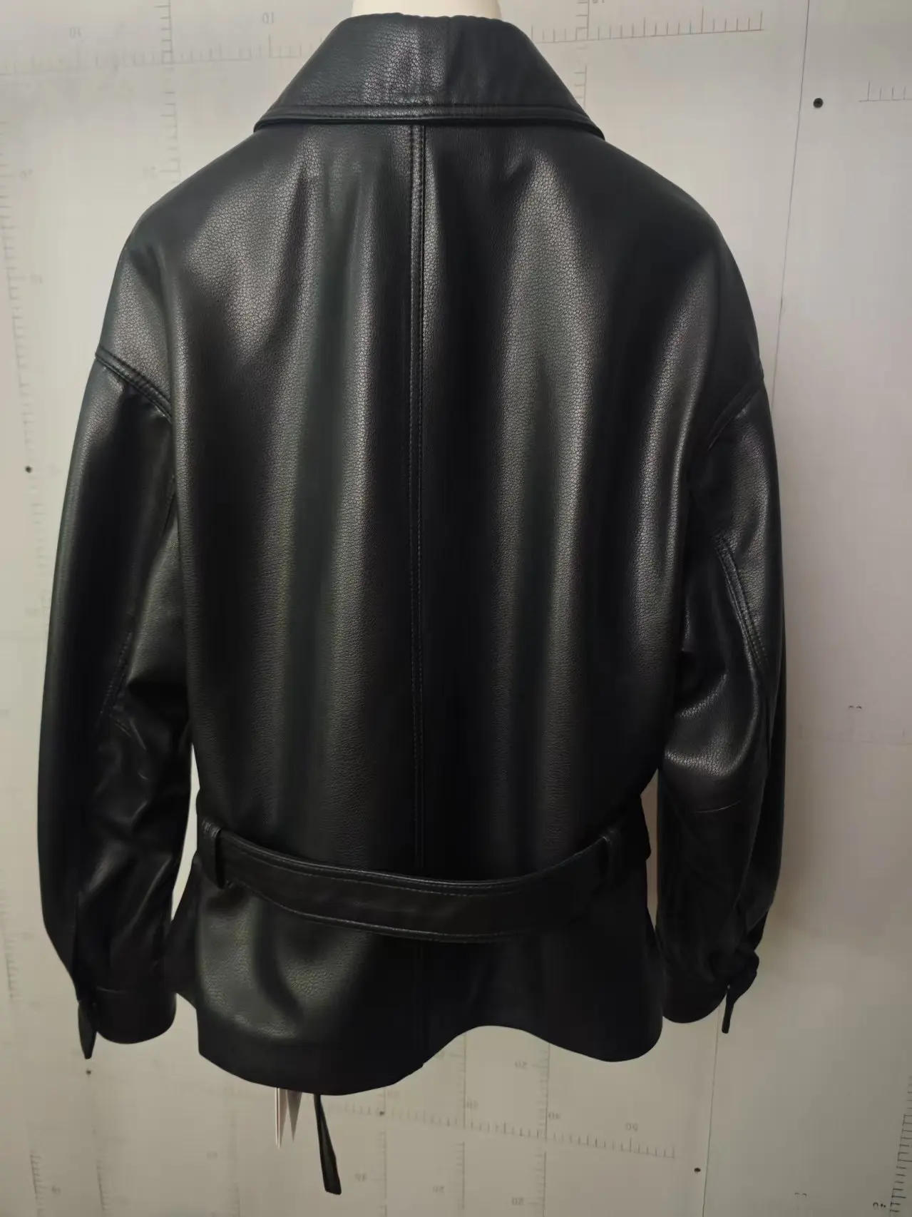 Cappotto da donna in vera pelle colletto corto rovesciato cappotto autunno inverno di alta qualità di lusso per donna