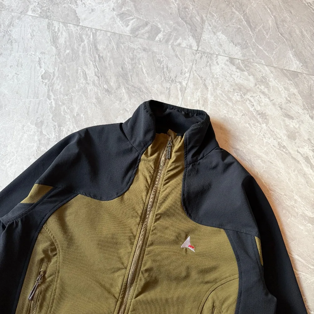ROA HIKING Stitching Performance Pioneer Mountain Gorpcore Stand-Up Collar Outdoor Sports Jacket