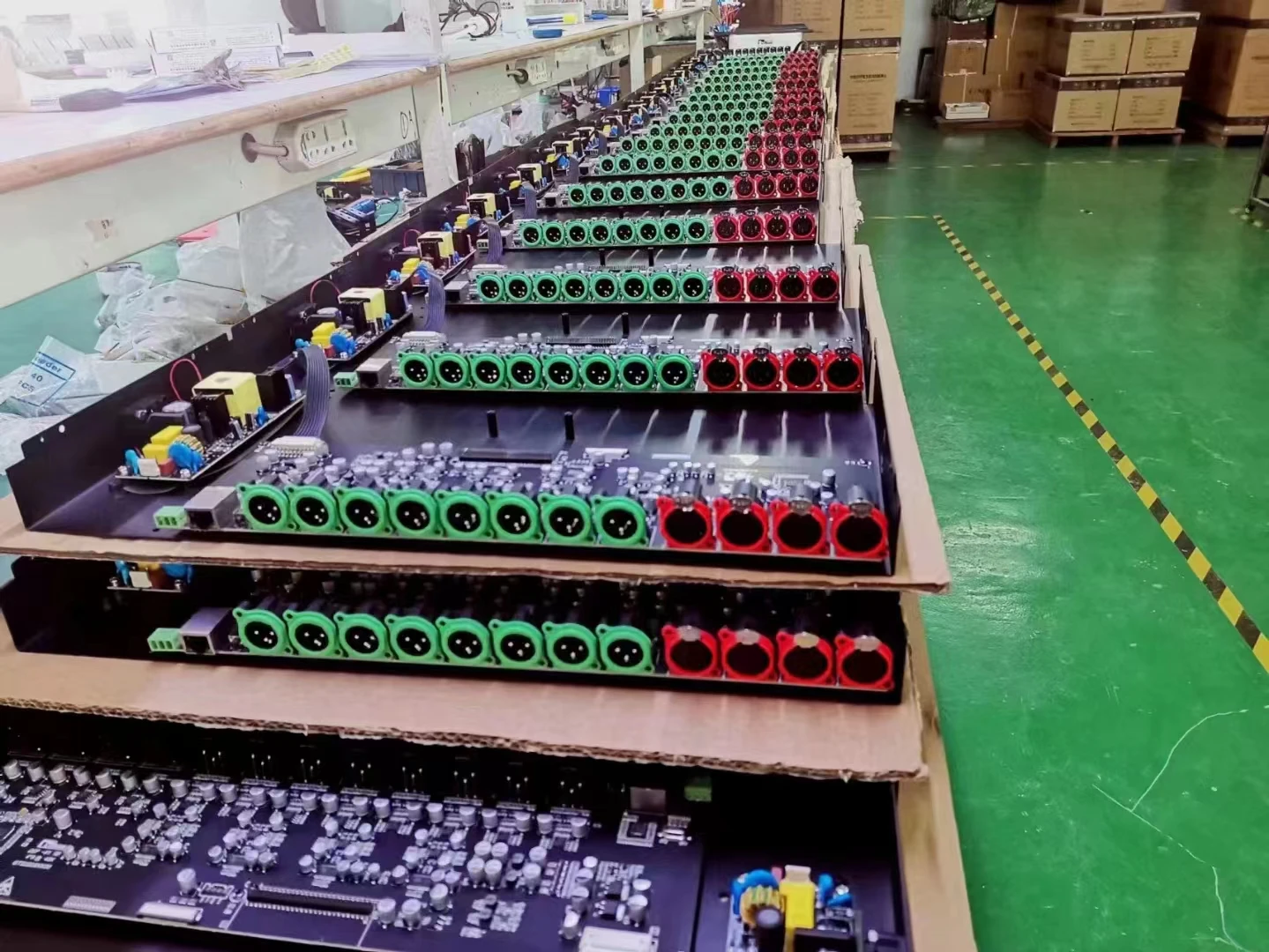 Lautsprechermanagementsystem PA2 Digitaler Audioprozessor 3 In 6 Out Audio Equalizer Bass Sound Prozessor Audio Nuoxun