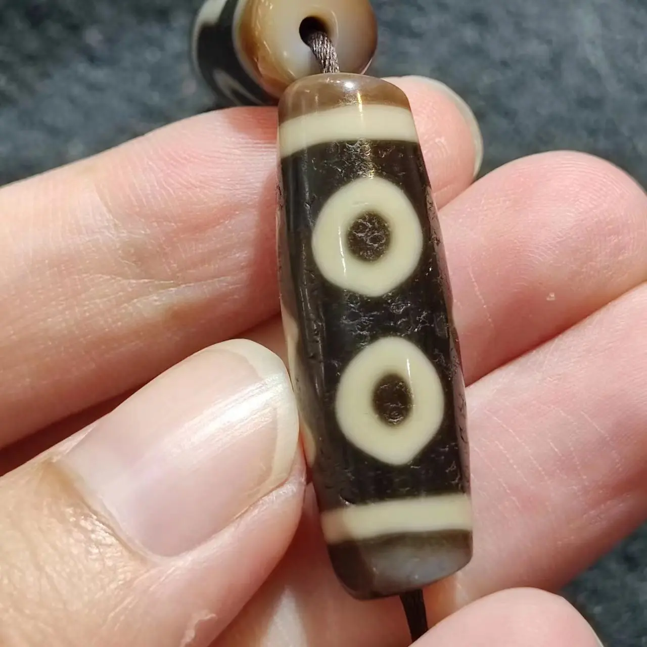 1pcs/lot natural multi-eye pattern old agate dzi Precious varieties Weathering line Collectible Accessories archaic Ethnography