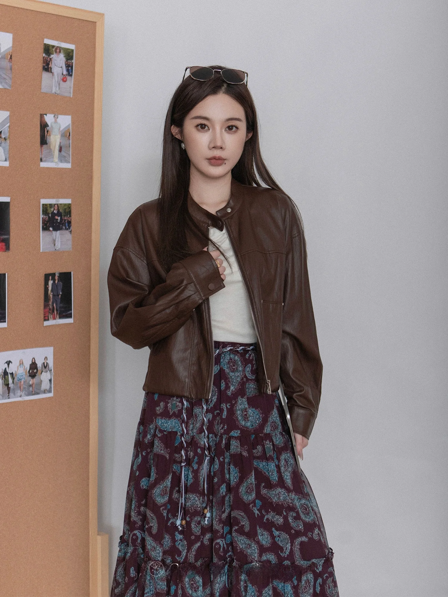 

Куртка-ветровка женская SureHouse из матовой коричневой кожи, стильная, для города, с длинными рукавами, на молнии