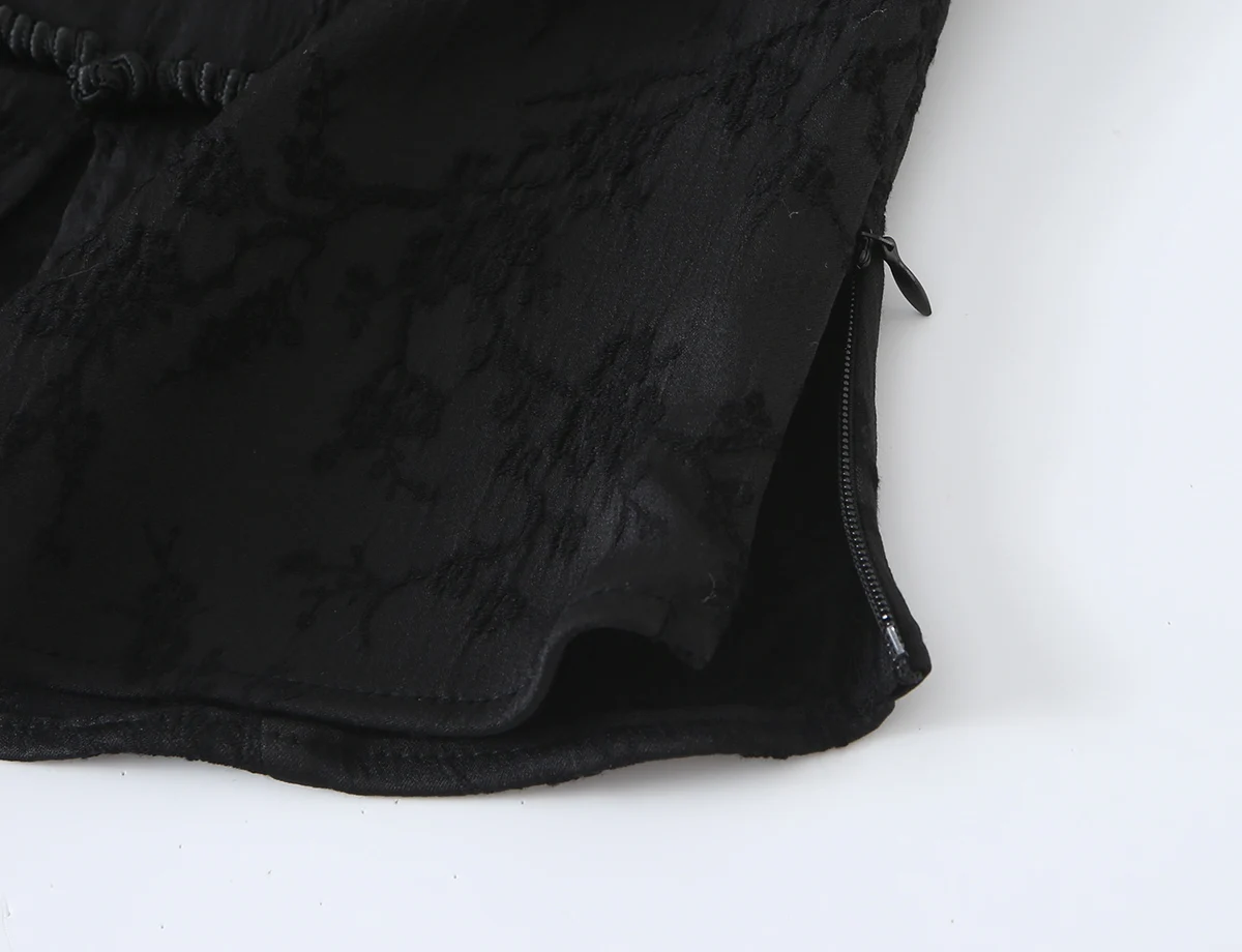 BSAY Vintage Neue Chinesische Damen-Bluse mit Jacquard-Muster, Stehkragen, Froschknöpfen, Schlüssellochausschnitt, Kurzärmeln und Schmaler Passform für Casual-Looks – Detail 6