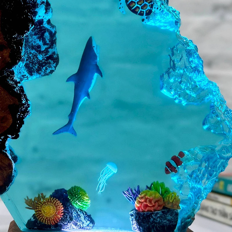 Ocean Animals Theme Organism Resin Table Light Creactive Art Decoration Shark Turtle Sea World Night Light  USB Charge