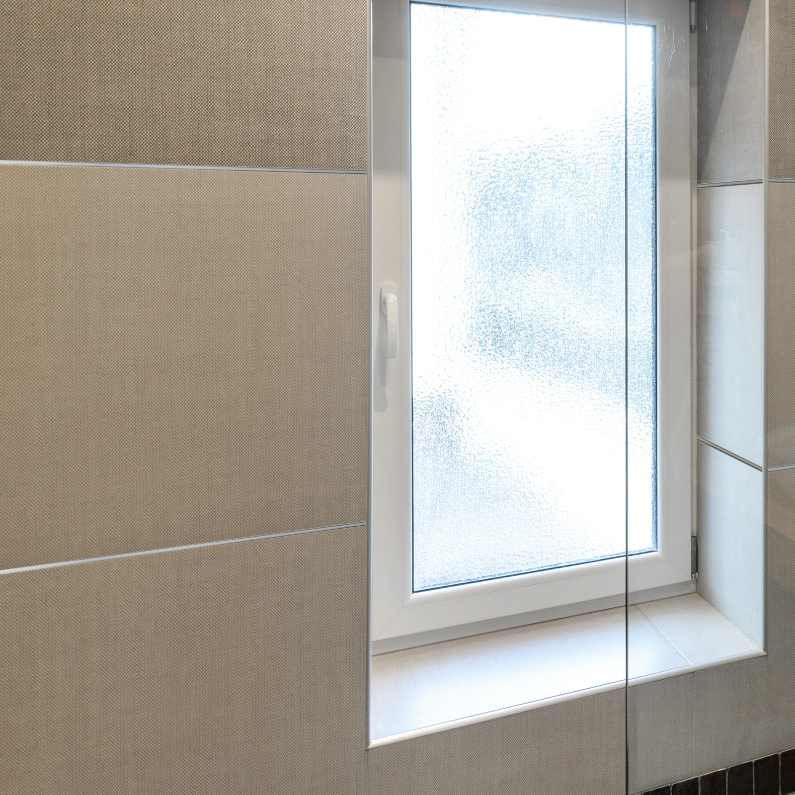 

1 Roll Tile Trim Molding Flexible Peel and Stick Wall Corner Baseboard Seam Border Mirror Edge Strip Caulk Tape