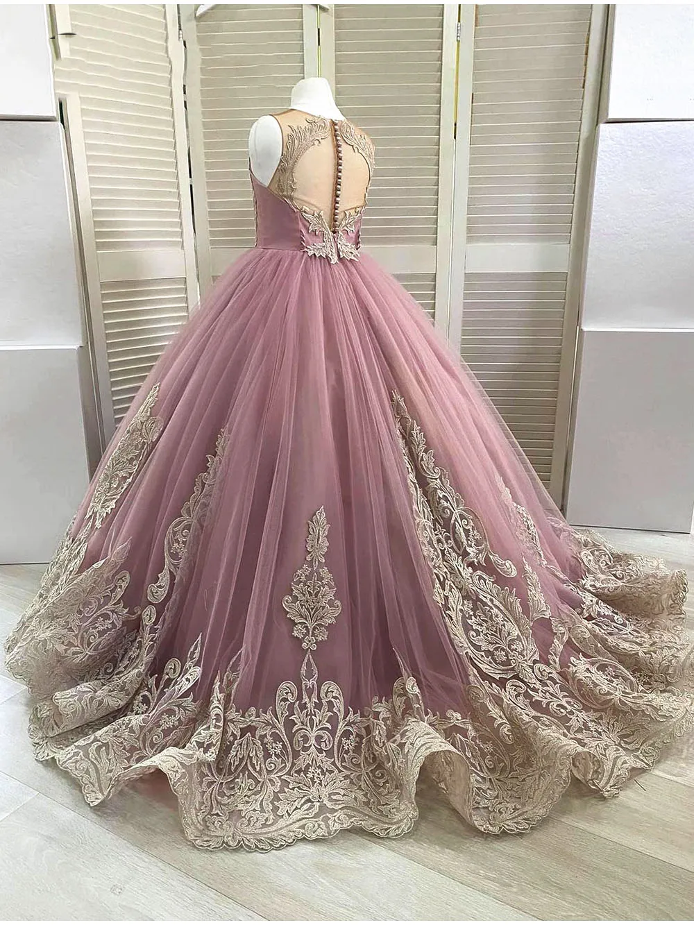 Pink Tulle Flower Girl Dresses For Wedding Gold Lace Puffy Princess Sleeveless Floor Length Kids Birthday Party Dress Ball Gowns