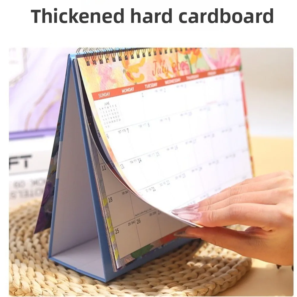Nuovo calendario da tavolo 2026 di piccole dimensioni Design raffinato Stile ribaltabile Calendario ribaltabile in piedi Pianificatore settimanale giornaliero Uso domestico