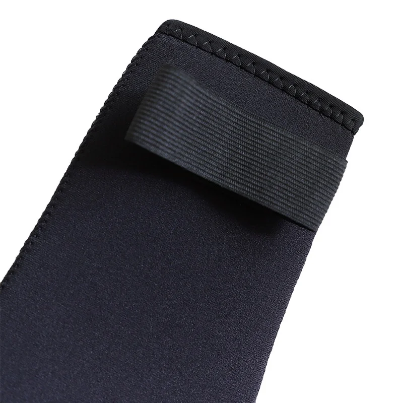 Thumbnail 4 - #28 Most Reviewed Swim Gloves