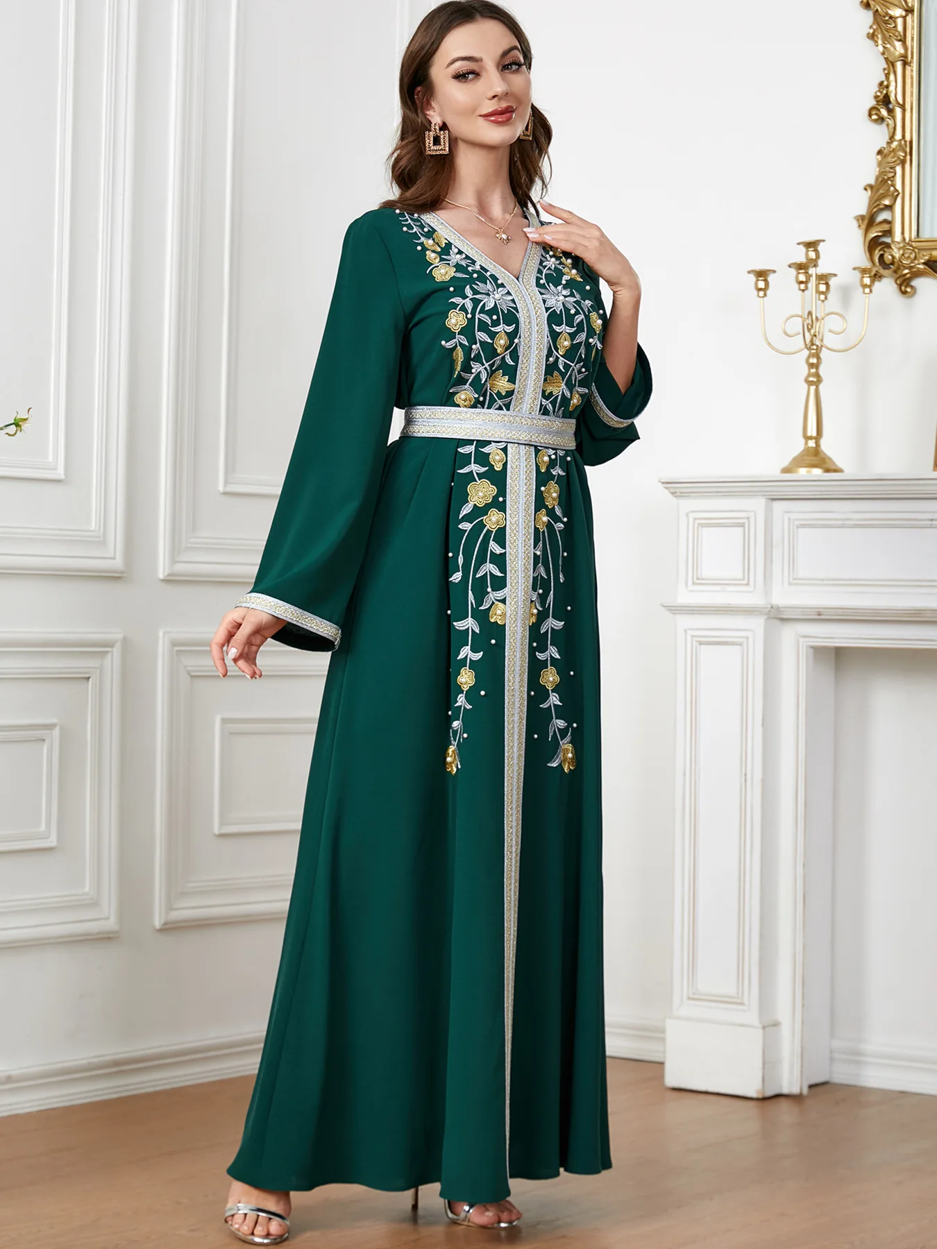 Autumn Embrodiery Eid Muslim Party Dress for Women Jalabiya Abaya Ramadan Long Dresses Abayas Woman Lace-up Caftan Vestidos Robe