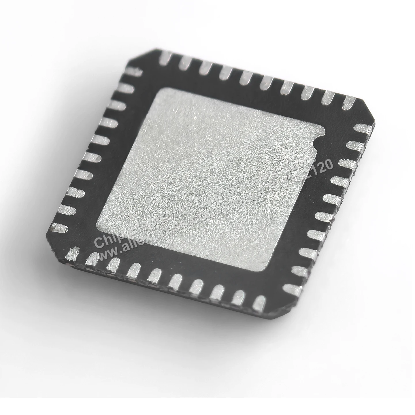 （2 PCS）Original IC ADV7180BCPZ 10-bit 4× oversampling SDTV video decoder chip LFCSP-40 (6×6)