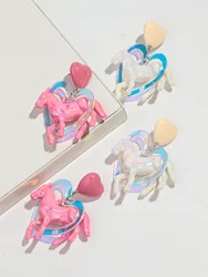 Mooie acryl helder hart paard oorbellen voor vrouwen hars wit/roze bungelende oorbellen trend 2024 feestsieraden