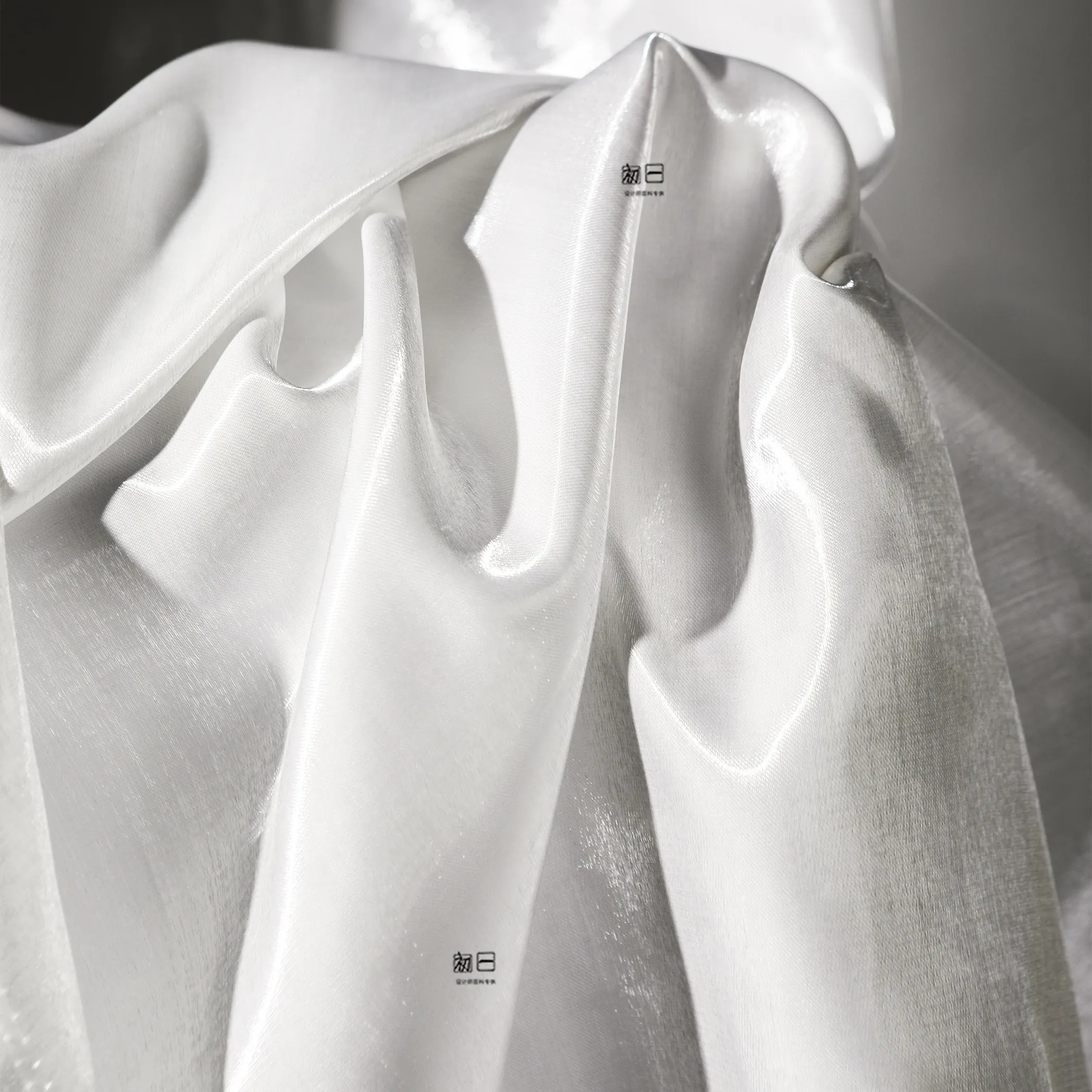White Super Silk Satin Crisp Reflective Silky Coat and Overcoat Wedding Dress Clothing Designer Fabric