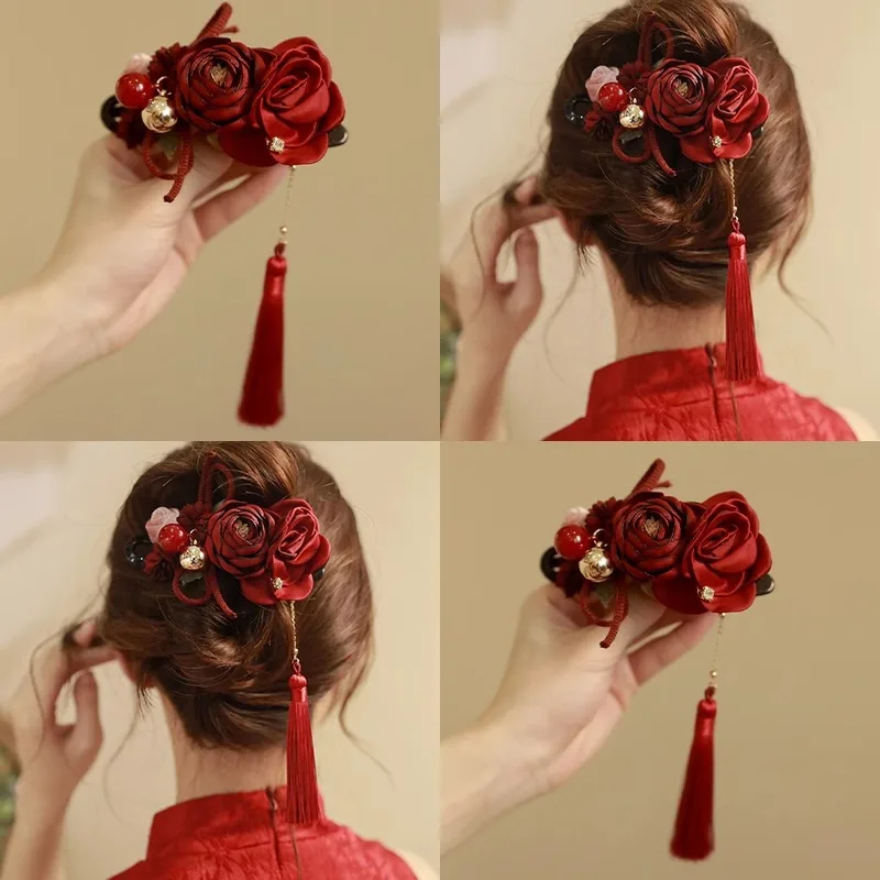 

Элегантная и высококачественная женская заколка для волос, украшенная большим красным цветочным принтом. Новый стиль 2025 года с зажимом для захвата.