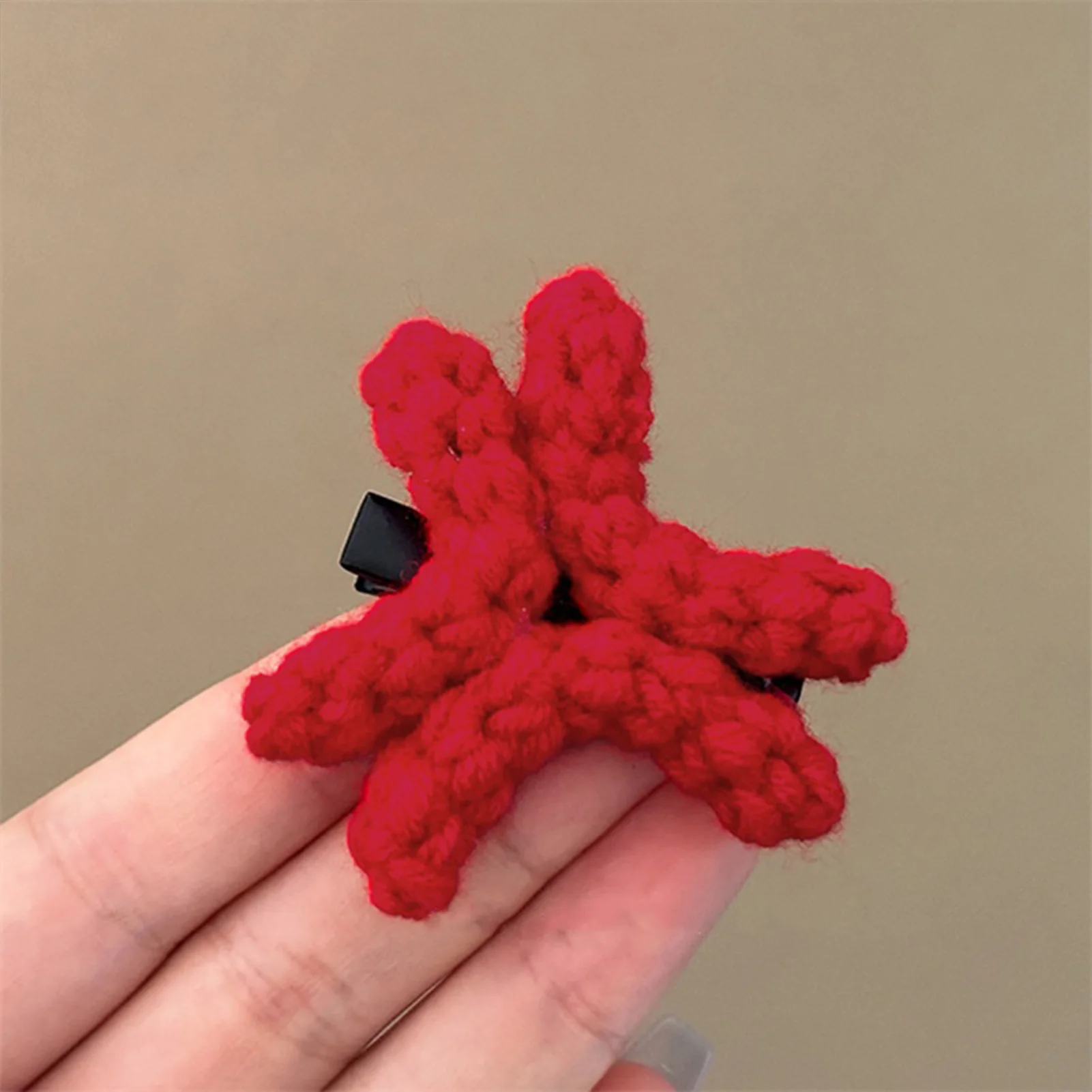 Creative Crochet Hair Clip For Girls Hand Woven Yarn Barrettes Women's Cartoon Funny Duckbill Clip Hair Accessories Hairpin image 6