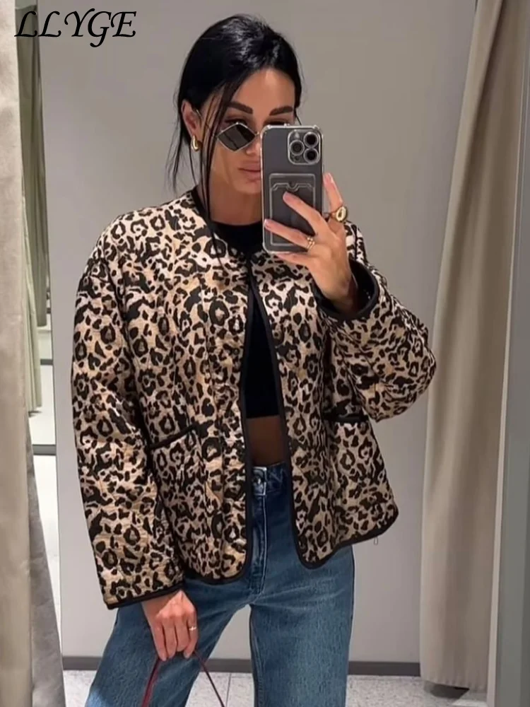 Casual Leopard Print Quilted Coat Women O-neck Single Breasted Long Sleeve Pocket Jacket 2024 Autumn Winter Lady Vintage Outwear