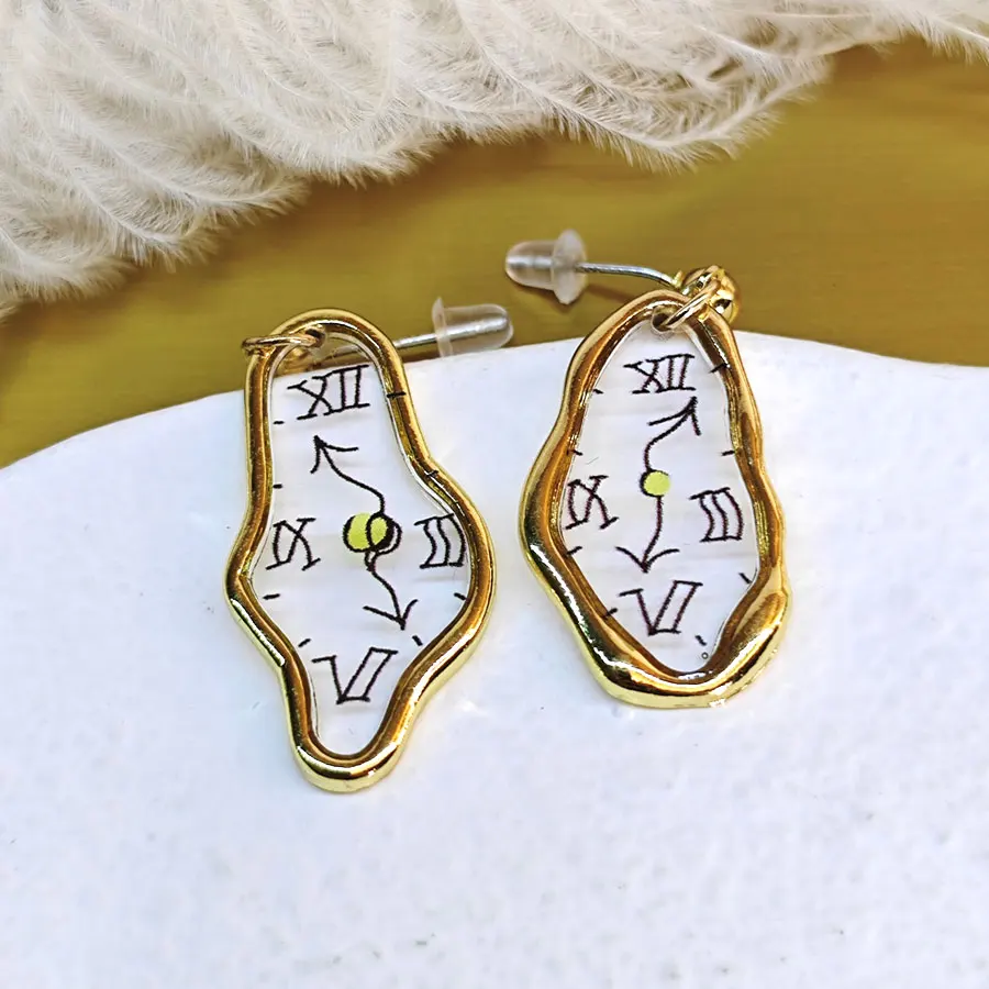 

Women's Earrings 1 Pair Creative Personalized Clock Shape Handmade Earrings