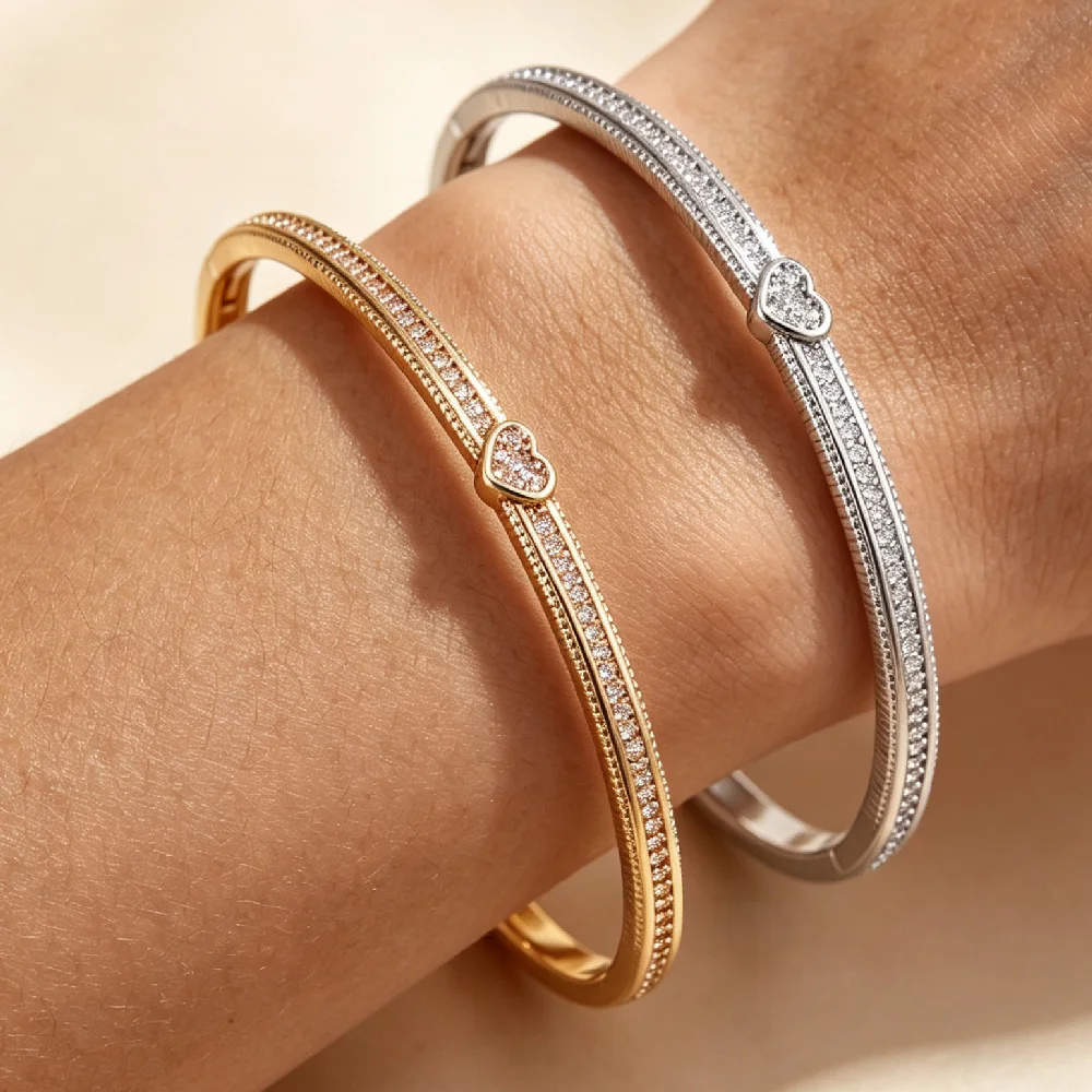 Elegant Delicate Slim Heart Accent Zircon Bangle Full Paved Zircon Bracelet Ladies Dating Banquet Wedding Fine Jewelry