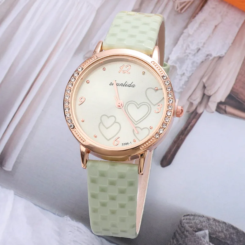 New Love Women's Watch Fashion Trend Belt Quartz Watch Female Light Luxury Minority Wrist Watchwatch