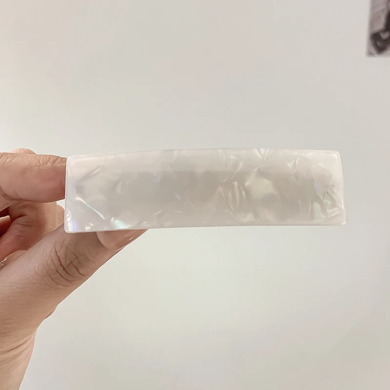 Nowe klipsy z octanu syreny dla kobiet Retro Clamp Back Head Hairpin Shark Hiar Clips Girls Crab Barrettes Akcesoria do włosów