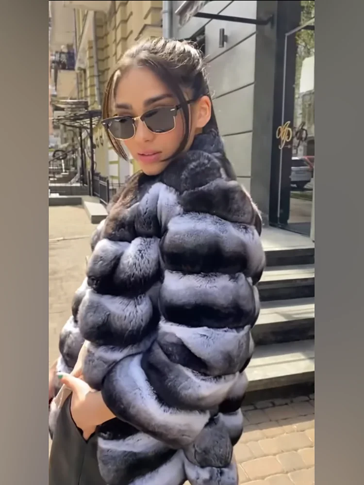 Natural Chinchilla Fur Coat Women Fashion Luxury Loose Stand Collatr Outertwear Strip Sewed Rex Rabbit Real Fur Jacket Female