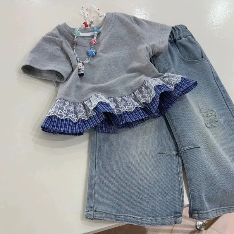 

Baby girl summer outfit set 2025 new children's Korean short sleeved T-shirt+jeans two-piece set