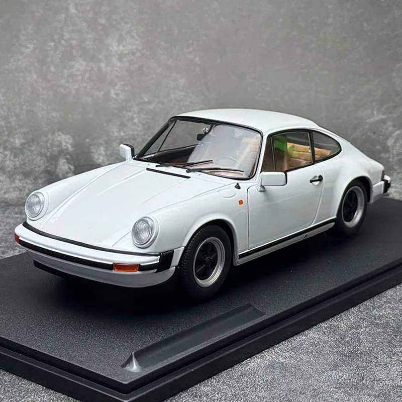 

SOLIDO 1:18 для (930) 3.0 SC 1974, коллекция моделей легковых автомобилей, оценка, подарок