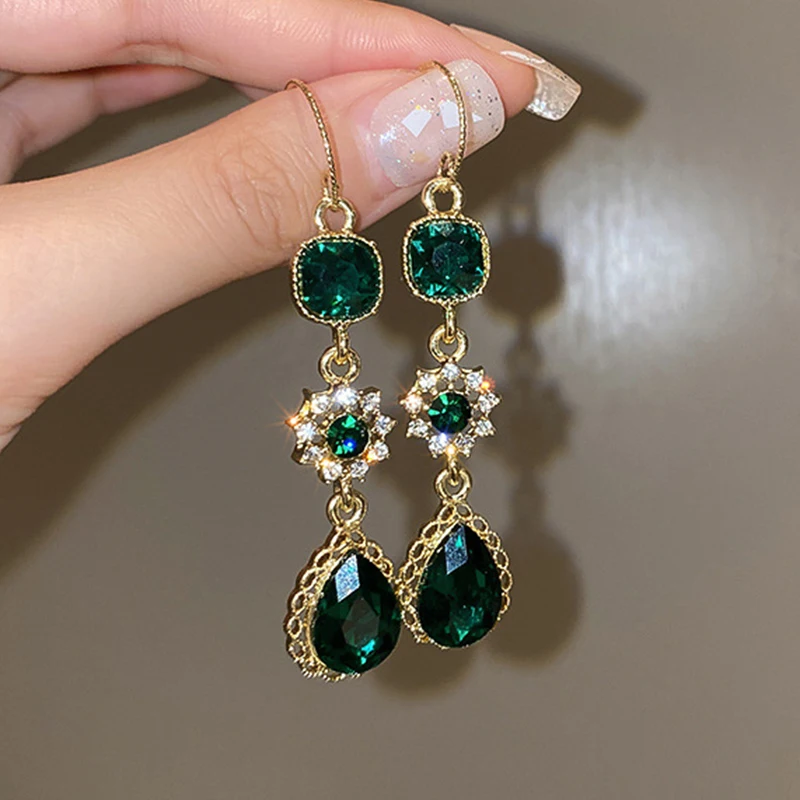 2022 New Fashion Green Gemstone Long Pearl Tassel Drop Earrings For Women Vintage Jewelry Party Wedding Trendy Dangle Earrings