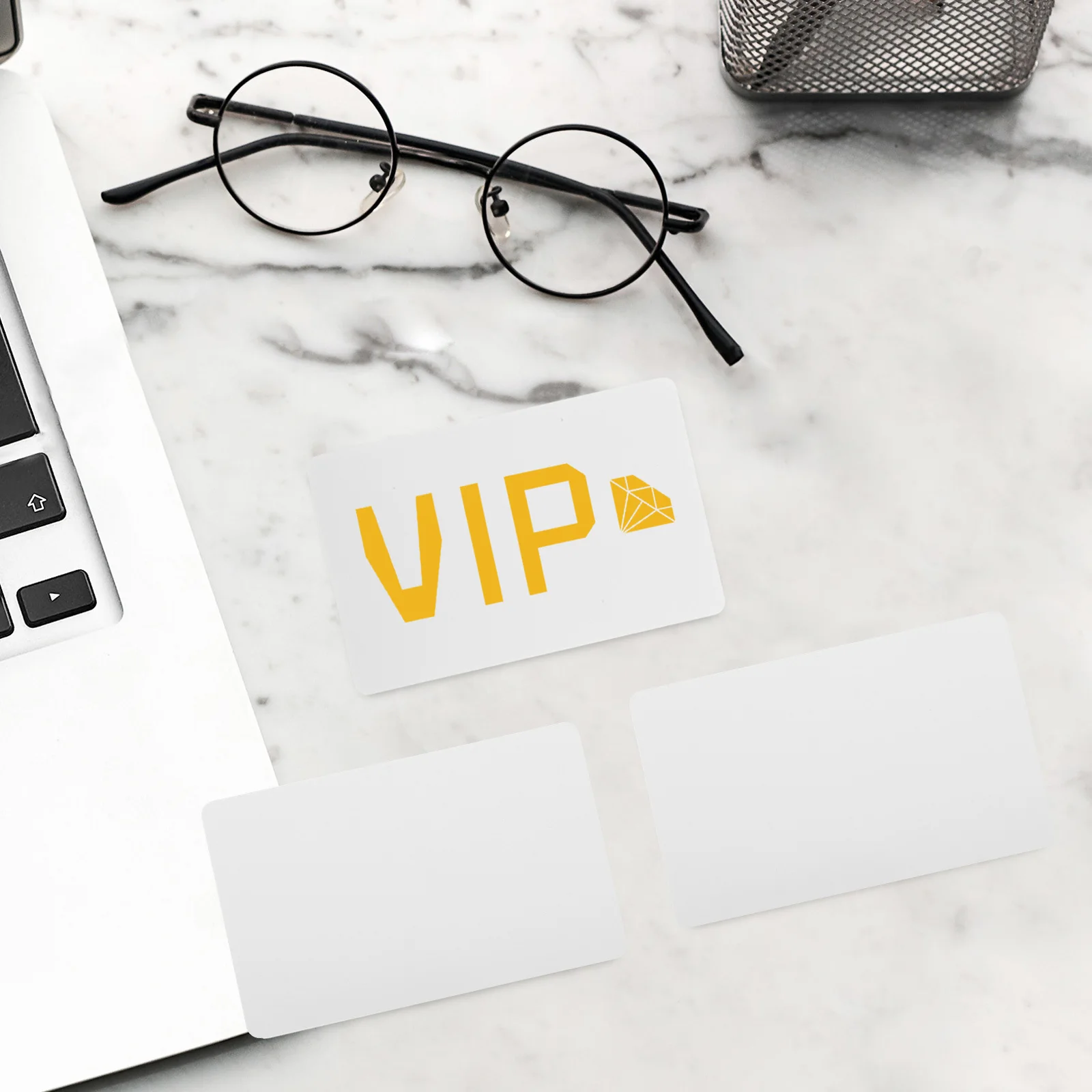 20Pcs Blank White PVC Cards Dual Sided Printing Id Badges for Employee Student Identification Security Access Control Card