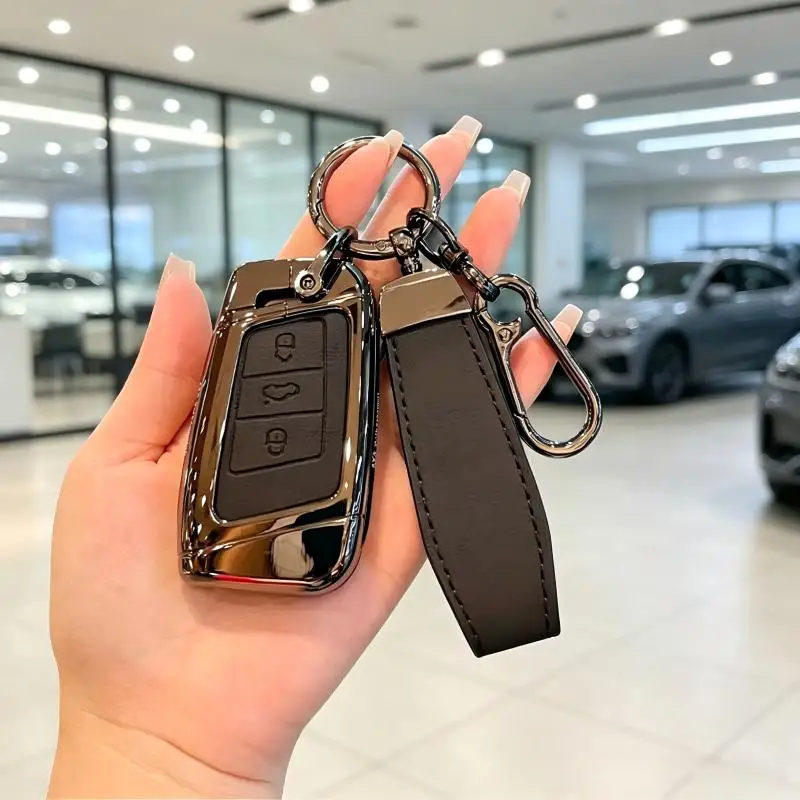 Geschikt voor de nieuwe Volkswagen CC sleutelhoes, hoogwaardige Magotan 330 luxe hoes, Passat beschermhoes, zinklegering lederen knop.