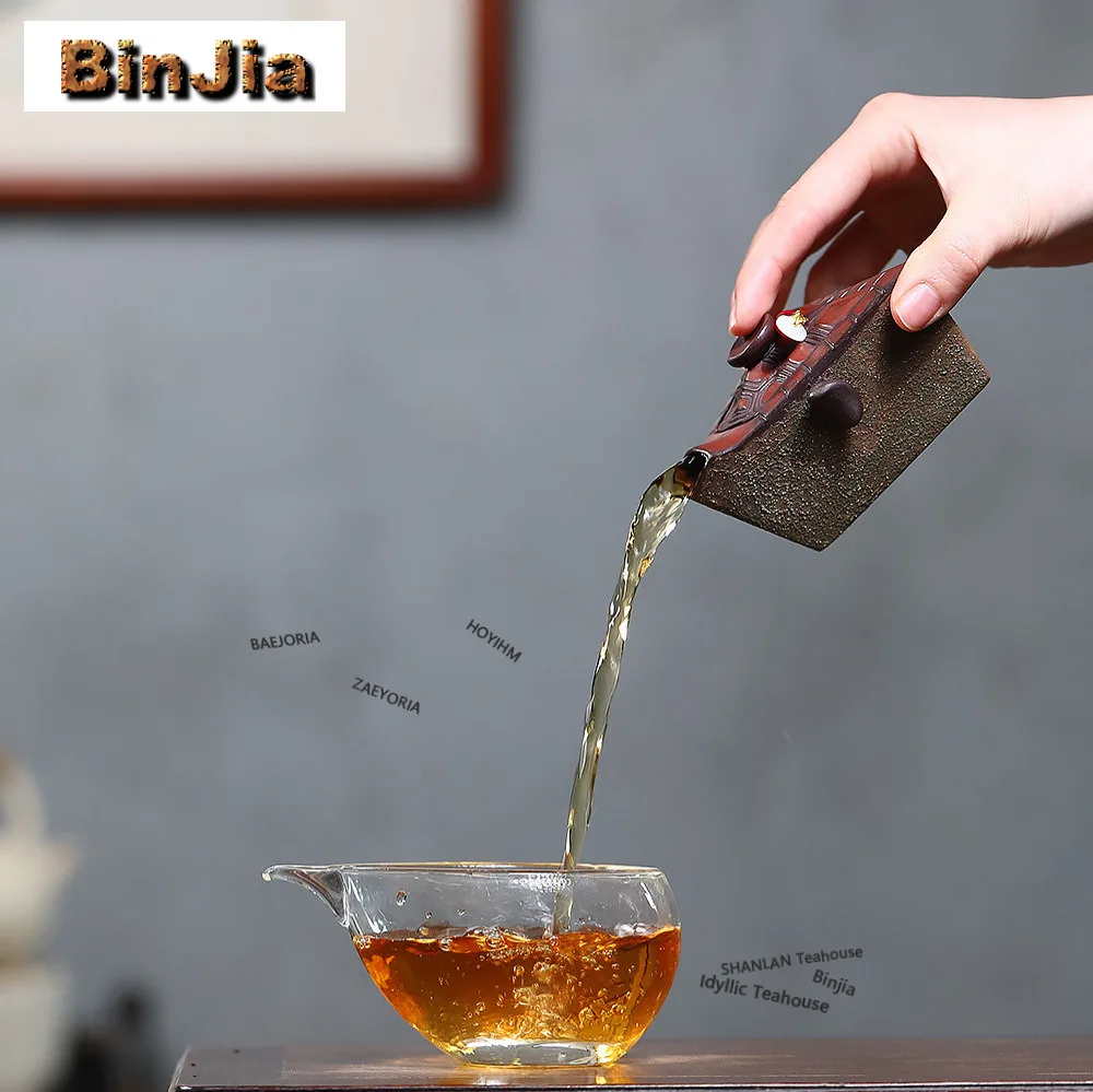 100ml Retro Yixing Purple Clay Teapots Handmade Triangular Spirit Armor Pot Raw Ore Section Mud Kettle With Infuser Zisha Gifts
