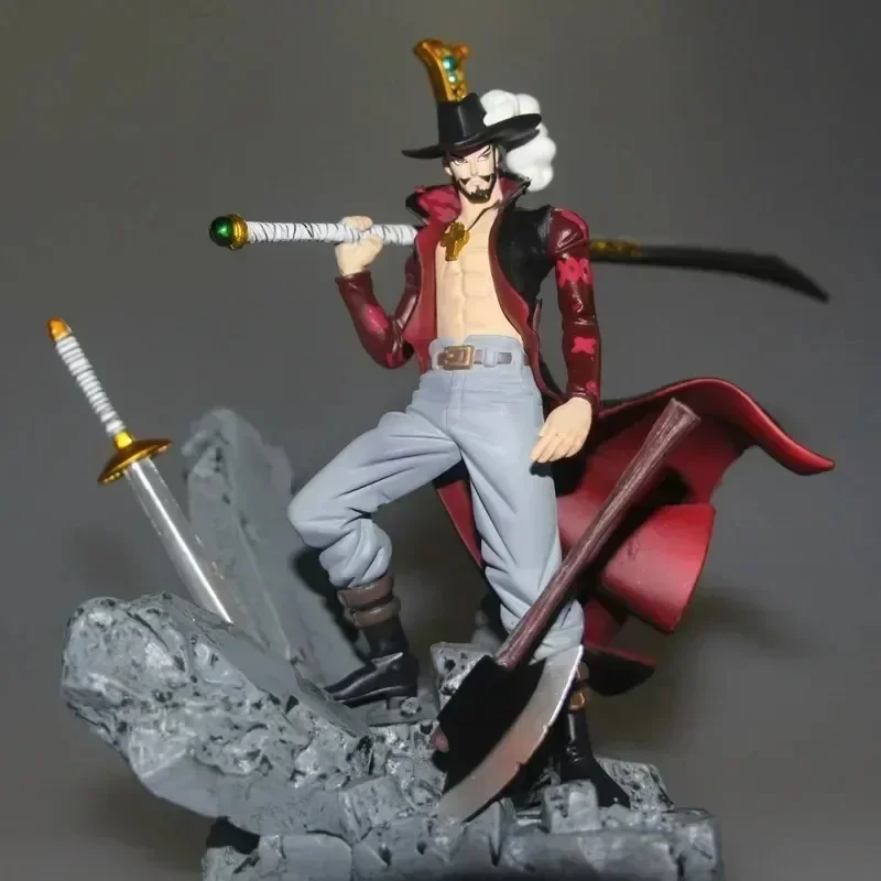 หุ่นหนึ่งชิ้น15ซม. ตาเหยี่ยวหุ่นฟิกเกอร์ Mihawk ตุ๊กตาขยับแขนขาได้พีวีซีสงครามชั้นนำเครื่องประดับของเล่นแฟนๆของขวัญ