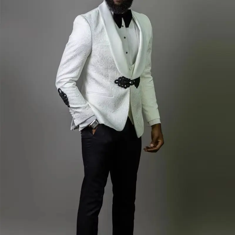 

White Pattern Floral Wedding Men Suits with Black Pants Slim Fit Groom Tuxedos Shawl Lapel African Fashion 3 Piece Jacket Vest