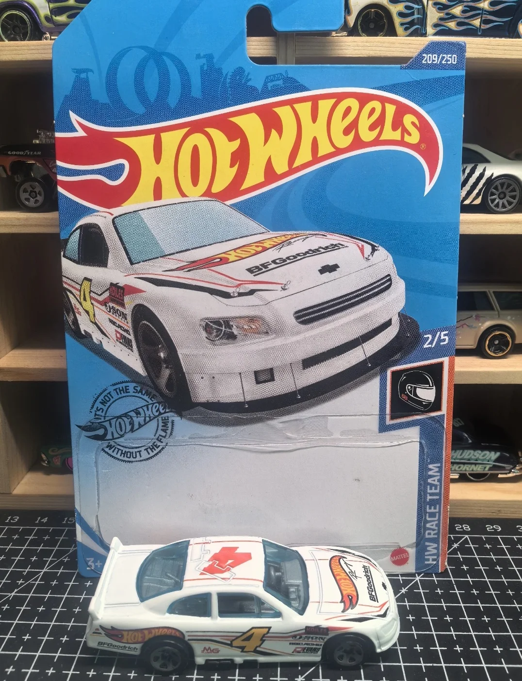 Original In Stock Hot Wheels Toy Car 1:64 Hotwheels Super Car 2010 CHEVY IMPALA Model Cars Toys Boys Birthday Gifts